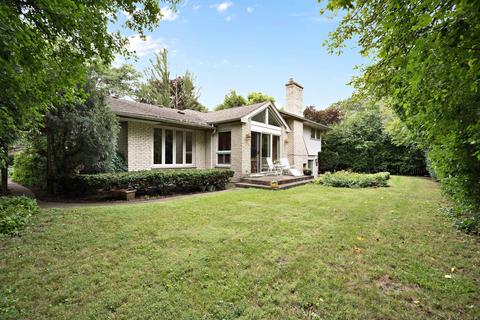 2918 Cherry Ln, Northbrook, IL 60062 photo 16