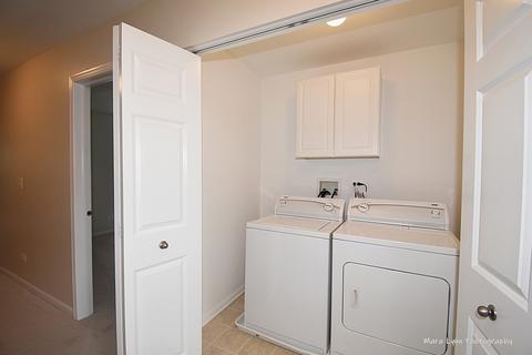 1272 Bradley Cir, Elgin, IL 60120 photo 22