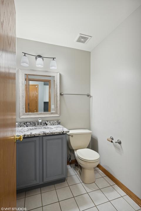 5215 Brighton Ln, Plainfield, IL 60586 photo 10