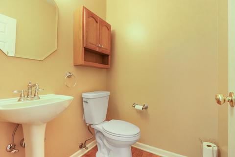 4520 Greendale Ct, Mchenry, IL 60050 photo 9