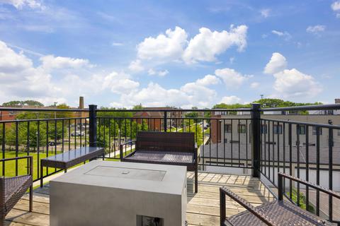471 E Bowen Ave #4, Chicago, IL 60653 photo 7