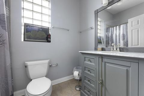 471 E Bowen Ave #4, Chicago, IL 60653 photo 26
