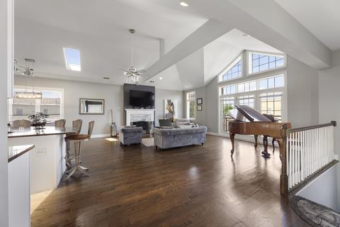 471 E Bowen Ave #4, Chicago, IL 60653 photo 8
