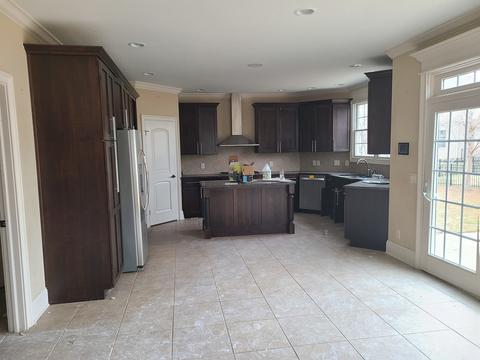 1225 Silver Oak Cir, Normal, IL 61761 photo 2