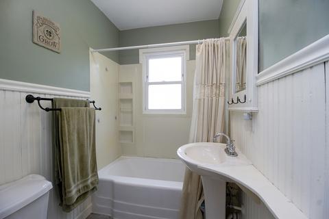 1085 S 8th Ave, Kankakee, IL 60901 photo 10