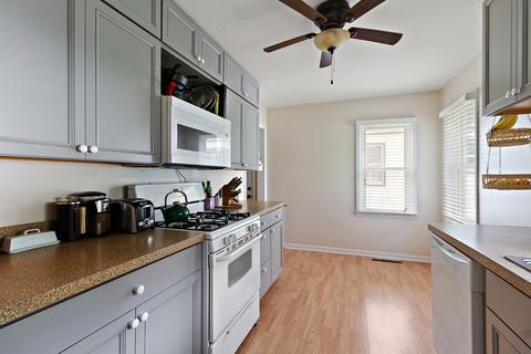 1085 S 8th Ave, Kankakee, IL 60901 photo 6