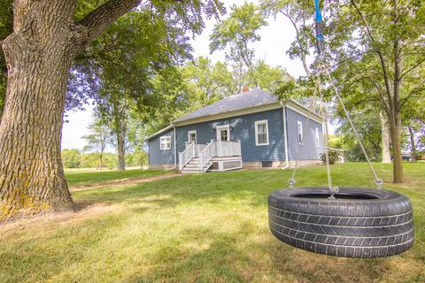17391 Lakeshore Rd, Weldon, IL 61882 photo 2