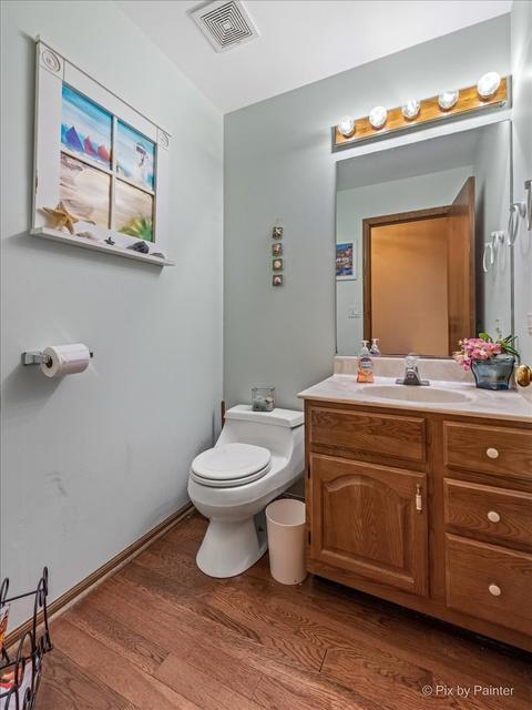 219 Valley Dr, Oakwood Hills, IL 60013 photo 14