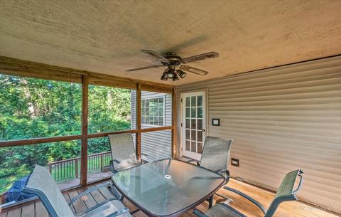 219 Valley Dr, Oakwood Hills, IL 60013 photo 30