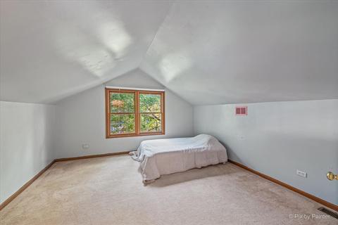 219 Valley Dr, Oakwood Hills, IL 60013 photo 21