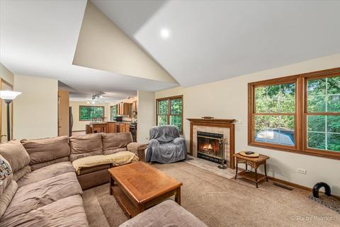219 Valley Dr, Oakwood Hills, IL 60013 photo 11