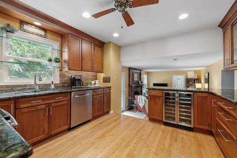 508 E 14 Th Ave, Naperville, IL 60563 photo 15