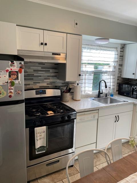 660 S 4th Ave, Des Plaines, IL 60016 photo 7