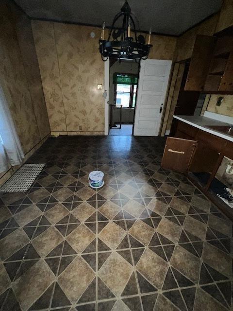 518 E 114th St, Chicago, IL 60638 photo 5
