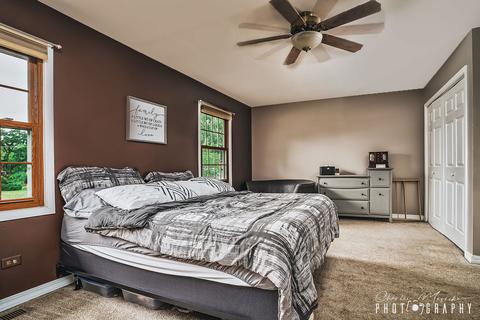 1018 Hooks Ln, Mchenry, IL 60050 photo 10