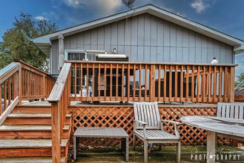 1018 Hooks Ln, Mchenry, IL 60050 photo 17