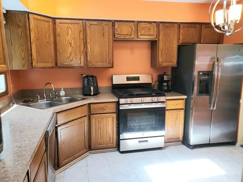 535 Springhill Cir, Naperville, IL 60563 photo 4
