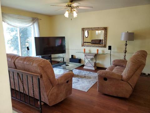 535 Springhill Cir, Naperville, IL 60563 photo 2