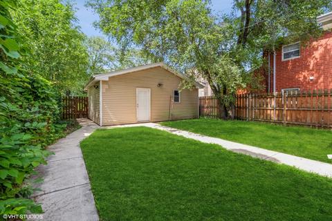 2710 E 76th St, Chicago, IL 60649 photo 2