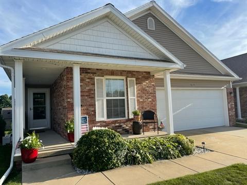 908 Gerike Way, Bloomington, IL 61704 photo 1