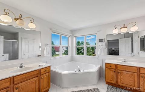 5750 Providence Dr, Hoffman Estates, IL 60192 photo 33