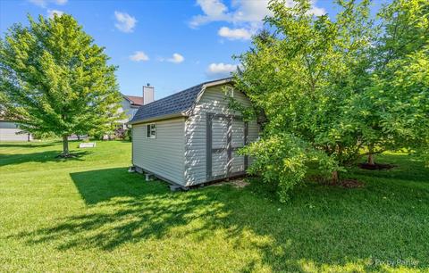 5750 Providence Dr, Hoffman Estates, IL 60192 photo 16