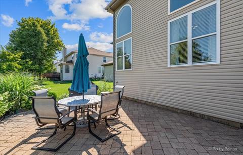 5750 Providence Dr, Hoffman Estates, IL 60192 photo 12