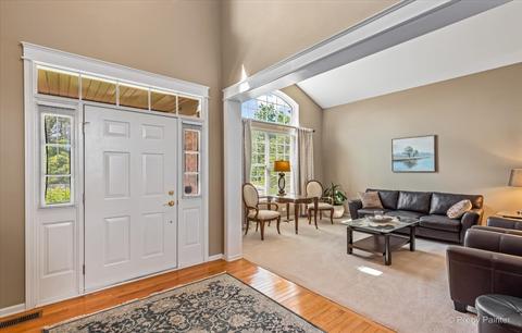 5750 Providence Dr, Hoffman Estates, IL 60192 photo 18