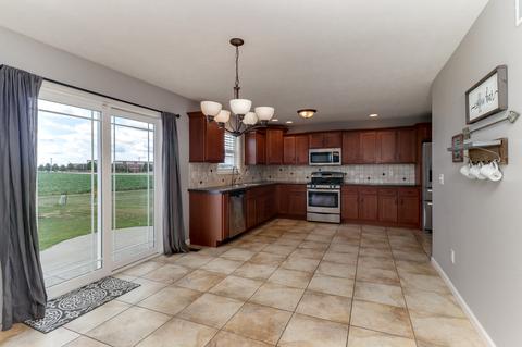 1721 Flagstone Dr, Normal, IL 61761 photo 12