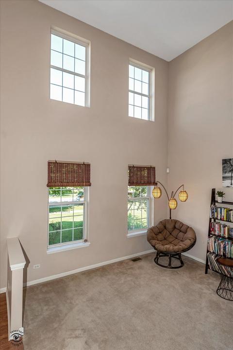 712 Silver Fox Dr, Joliet, IL 60431 photo 3