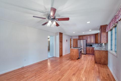 4000 Maple Ave, Mchenry, IL 60050 photo 10