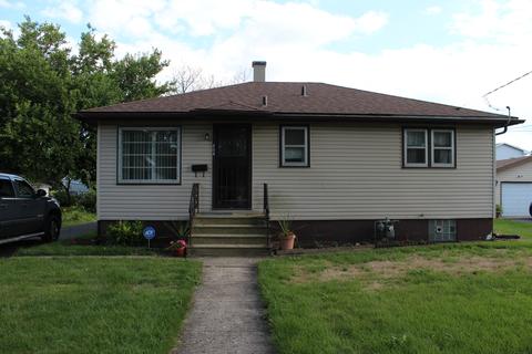 608 Chase Ave, Joliet, IL 60432 photo 1