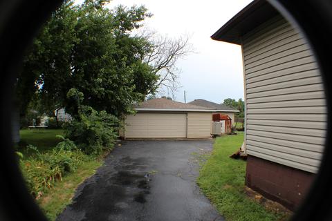 608 Chase Ave, Joliet, IL 60432 photo 11