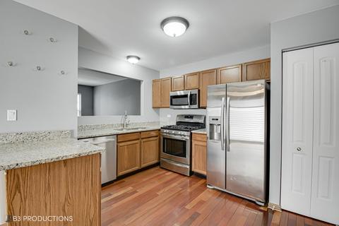 4223 Rivertowne Ct, Plainfield, IL 60586 photo 6