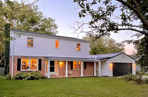 1904 Robert Dr, Champaign, IL 61821 photo 1