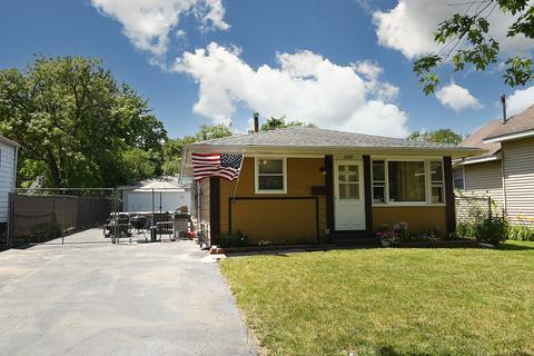 3330 Sangamon St, Steger, IL 60475 photo 4