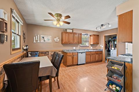 3330 Sangamon St, Steger, IL 60475 photo 10