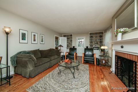 211 E Hillside Rd, Naperville, IL 60540 photo 4