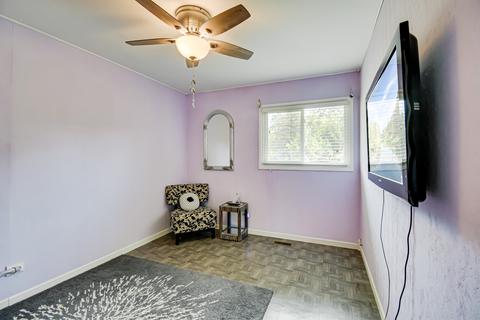 505 Jamison Ln, Hoffman Estates, IL 60169 photo 13