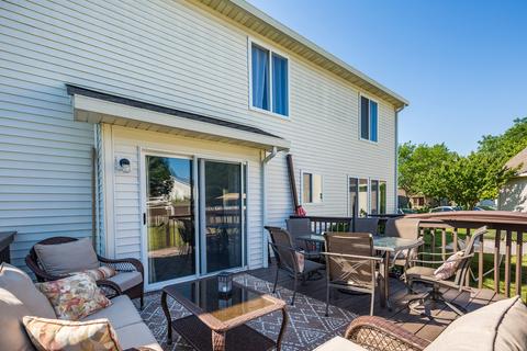 2460 Smithfield Ct, Aurora, IL 60503 photo 24