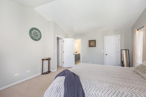 2460 Smithfield Ct, Aurora, IL 60503 photo 22