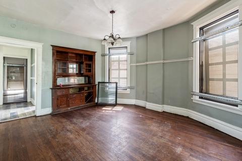 6817 S Champlain Ave, Chicago, IL 60637 photo 6