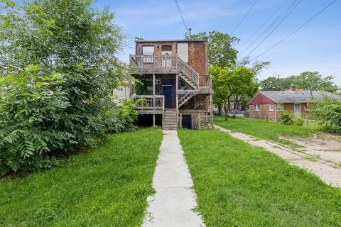 6817 S Champlain Ave, Chicago, IL 60637 photo 2