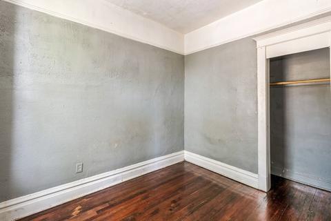 6817 S Champlain Ave, Chicago, IL 60637 photo 8