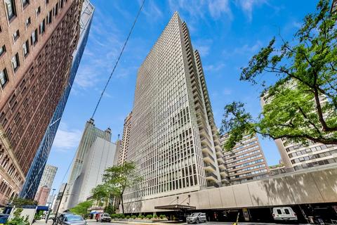 200 E Delaware Pl #24F, Chicago, IL 60611