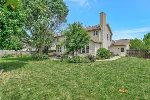 2113 Emerald Dr, Champaign, IL 61822 photo 8