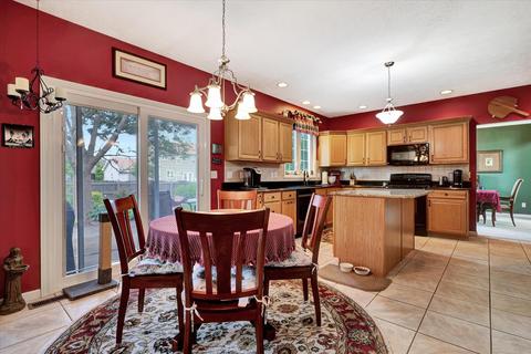 2113 Emerald Dr, Champaign, IL 61822 photo 21