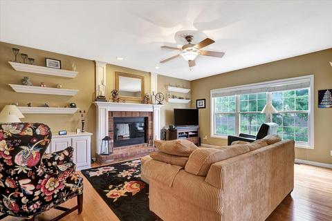 2113 Emerald Dr, Champaign, IL 61822 photo 22