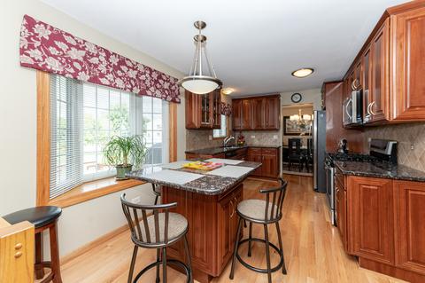 731 Campbell Ct, West Dundee, IL 60118 photo 13