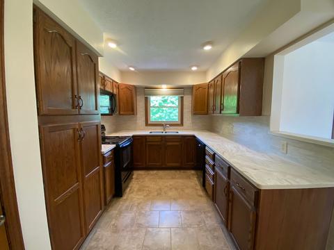 1209 Dover Rd, Bloomington, IL 61704 photo 25